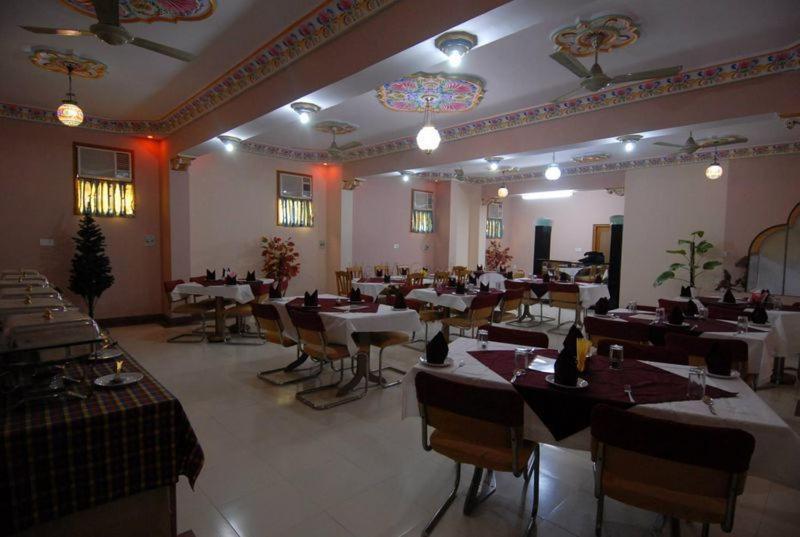 Hotel Babu Heritage Bikaner Exterior photo